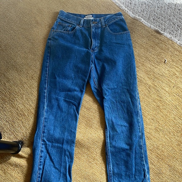 Vintage LLBean dark wash mom jean - Picture 3 of 3